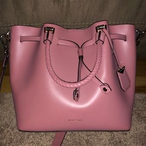 Michael Kors bucket bag- like new